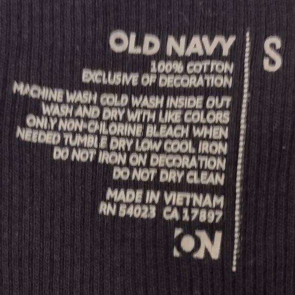 Old Navy tank top - Picture 5 of 5